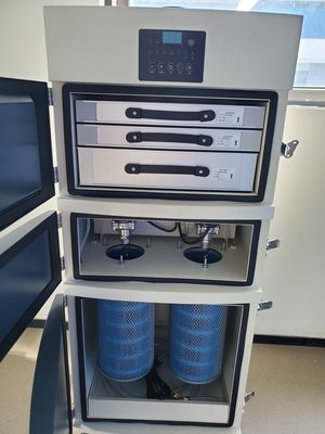 extracteur de vapeur du laser 700W 750 M3/H avec le système de soufflement arrière d'impulsion