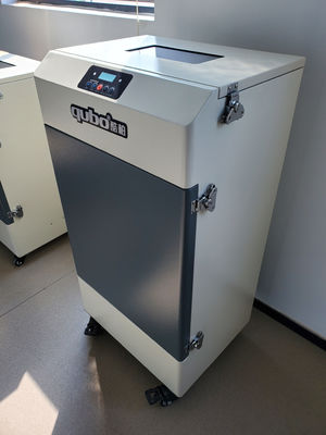 Le cadre en métal 9 couches filtrent le graveur Fume Extractor de laser de 620 M3/H